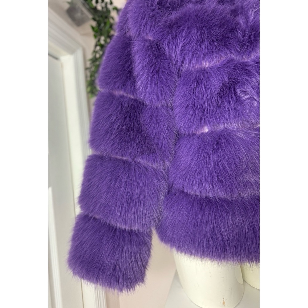 Gini London Purple Faux Fur Coat M/L Cropped Jacket Plush Tiered Lined - Picture 5 of 11